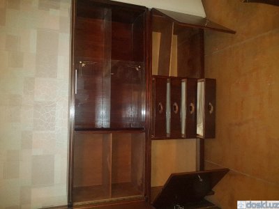 Мебель для гостиной: Сервант начало прошлого века
