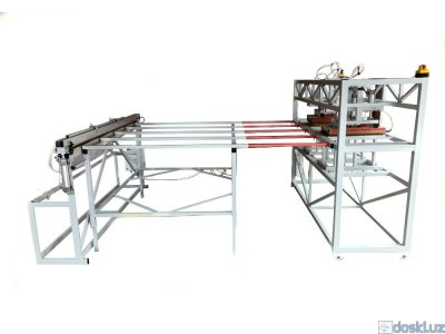 Станки: Станок для изготовления вкладышей в биг-беги