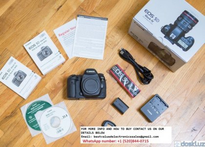 Цифровые фотоаппараты: Selling Canon 5D Mark III / Mark IV with 24-105mm lens