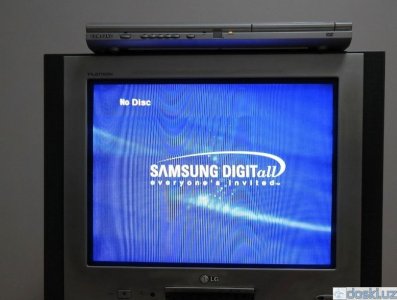 DVD плееры: DVD плеер Samsung dvd p246m